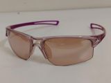  Kính thể thao màu hồng phớt tím Adidas (Raylor S). 