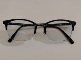  Gọng kính dáng nửa viền màu đen thương hiệu Jins Nhật Bản.  (Độ mới cao). 