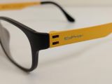  Gọng kính màu đen càng màu vàng ExFash (Made in Korea). 