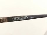  Gọng kính titanium màu vàng đồng nhạt thương hiệu Trussardi. 