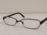 Gọng kính titanium màu hun khói thương hiệu xa xỉ Burberry của Anh Quốc (BT5034T 1109). 