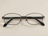  Gọng kính titanium mầu hun khói thương hiệu COMOFERRO. 