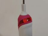  Bàn chải đánh răng điện màu cánh sen phối màu trắng Braun dạng sạc (Made in Germany) 2 chế độ (Type 3756) 