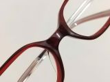  Gọng kính màu nâu phối màu bạch kim thương hiệu Miumiu nổi tiếng của Italy. (Độ mới hơn 90%) 