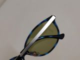  Kính râm gọng màu xanh vân đá, càng màu bạch kim thương hiệu cao cấp EyeBrella (EB-18 C.02). 