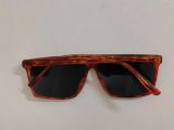  Kính râm màu đen càng kính màu mai rùa đồi mồi kiểu cổ điển thương hiệu Cocacola. 