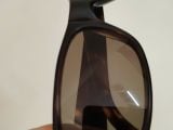  Kính râm thương hiệu Rayban dành cho người có khuôn mặt nhỏ nhắn. 