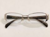  Gọng kính titanium dáng nửa viền màu bạch kim càng nâu vân đá thương hiệu Takeo Kikuchi. 