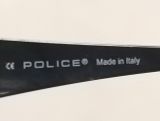  Gọng kính hai cầu dáng nửa viền màu hun khói thương hiệu Police (V8280). 
