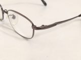  Gọng kính titanium màu nâu thương hiệu Perseus (Made in Japan). 