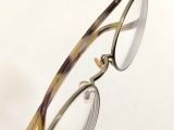  Gọng kính màu vàng đồng viền nâu kiểu cổ điển thương hiệu Owndays (Graph Belle GB1027T-9A C2). 