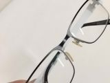  Gọng kính màu đen phối trắng thương hiệu Alain Delon của Pháp (Made in Japan). 