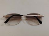  Gọng kính titanium màu bạch kim thương hiệu nổi tiếng Lanvin của Pháp. 