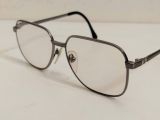  Gọng kính titanium màu hun khói thương hiệu sa sỉ Pierre Balmain Paris của Pháp. 