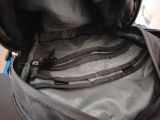  Balo màu màu đen xanh The North Face  (Xuât thị trường Hàn Quốc)(Độ mới khoảng hơn 90%)(Có áo mưa bọc túi đi kèm). 