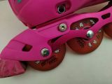  Patin màu hồng cánh sen phối màu xanh và đen Centosy T-rex size 35 co giãn 38. 