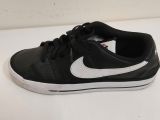  Giày thể thao màu đen thương hiệu Nike (DH3161-001) size 38 tương đương 24cm. 