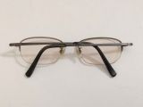 Gọng kính tianium mầu hun khói dáng nửa viền thương hiệu Valentino Christy. 