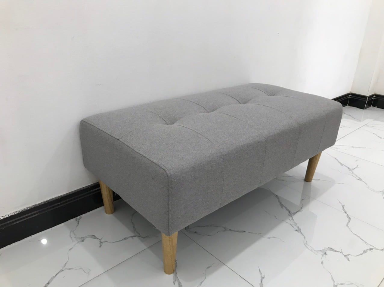  Ghế sofa đôn xám trắng giá rẻ 1m x 50 cho tiệm shop nhỏ 