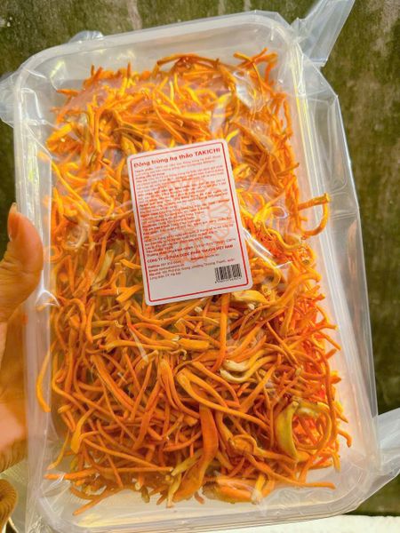 100g Đông trùng hạ thảo sấy thăng hoa hàng Việt Nam