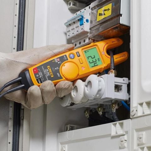 Ampe kìm FLUKE T6-600