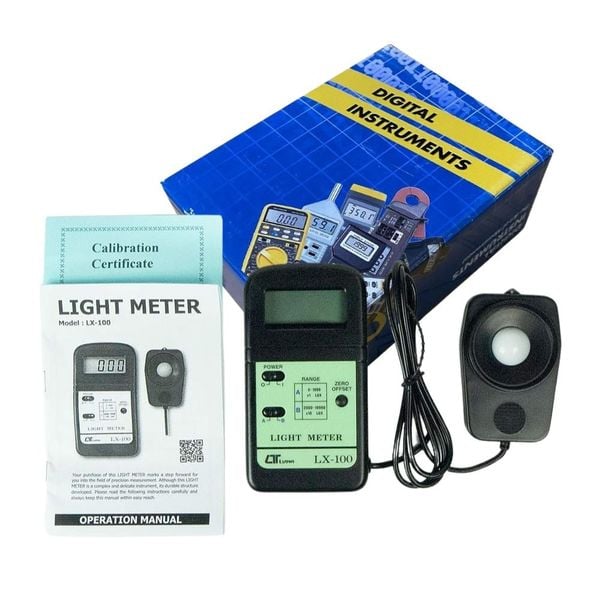 Máy đo cường độ ánh sáng LUTRON LX-100