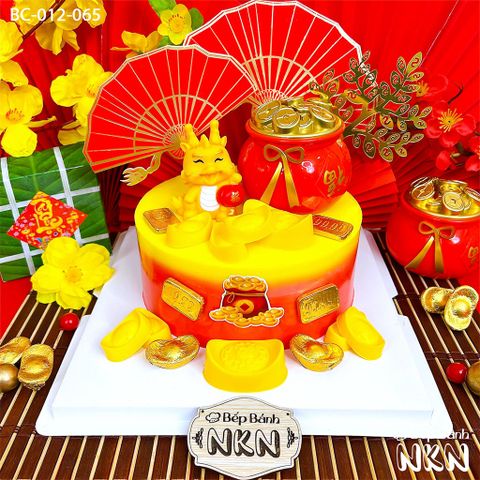 Bánh Tết, bánh khai trương, vía Thần Tài