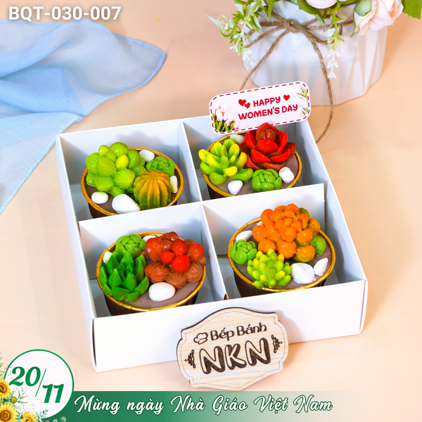  Hộp Bánh Quà Tặng 4 Cupcake Sen Đá (BQT-030-007) 