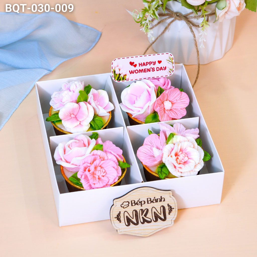  Hộp Bánh Quà Tặng 4 Cupcake Hoa Hồng (BQT-030-009) 