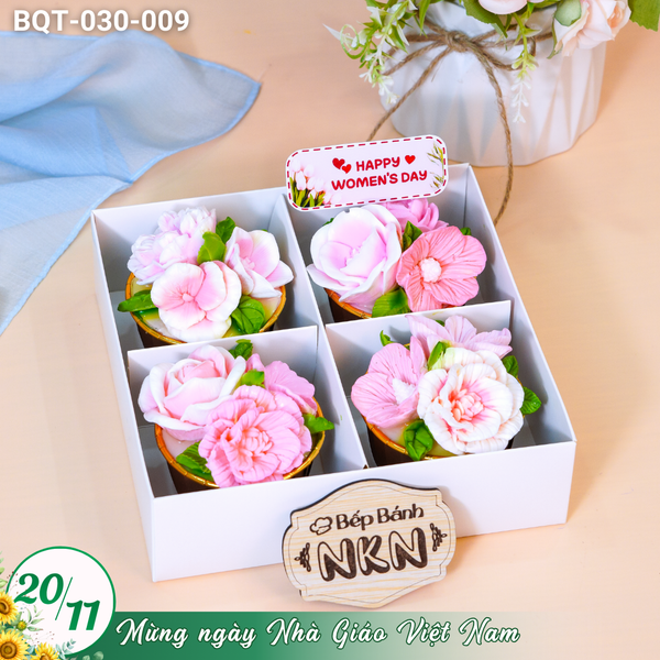  Hộp Bánh Quà Tặng 4 Cupcake Hoa Hồng (BQT-030-009) 