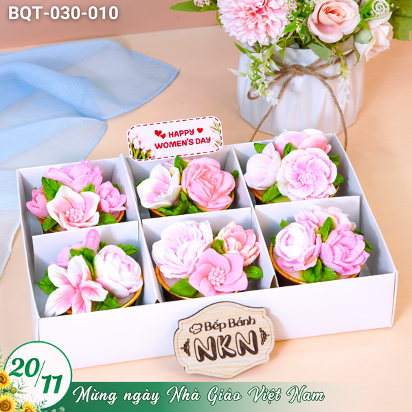  Hộp Bánh Quà Tặng 6 Cupcake Hoa Hồng (BQT-030-010) 