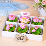  Hộp Bánh Quà Tặng 6 Cupcake Hoa Sen (BQT-030-011) 