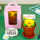  Hộp Bánh Quà Tặng Chậu Hoa Hướng Dương Kèm Xẻng (BQT-030-020) 