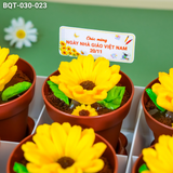  Hộp Bánh Quà Tặng 20/11 6 Chậu Hoa Hướng Dương Kèm Xẻng (BQT-030-023) 