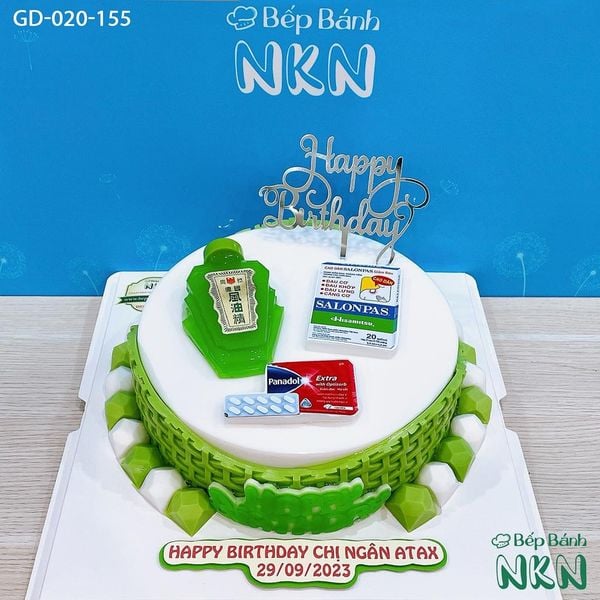  Bánh Sinh Nhật Chai Dầu Gió, Vỉ Thuốc (GD-020-155) 