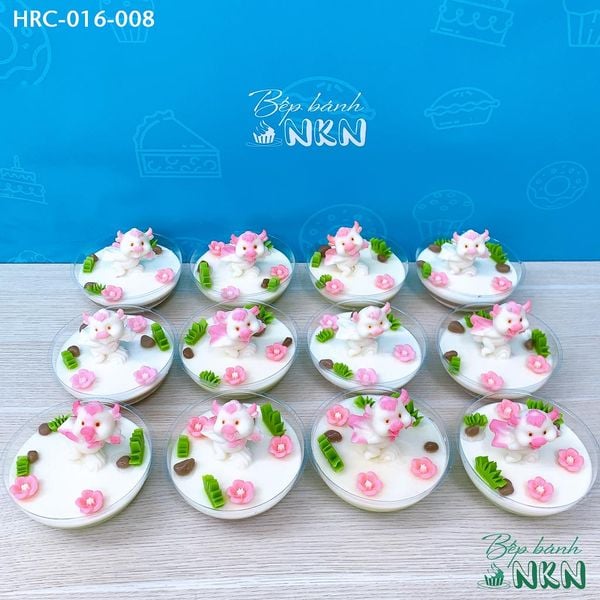  Hộp Bánh Họa Tiết Bé Trâu (HRC-016-008) 