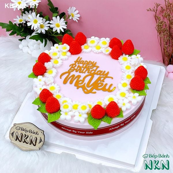  Bánh Sinh Nhật Hoa Dâu Tây (KH-002-117) 