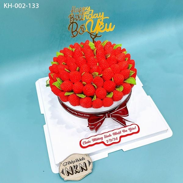  Bánh Sinh Nhật Trái Dâu (KH-002-133) 