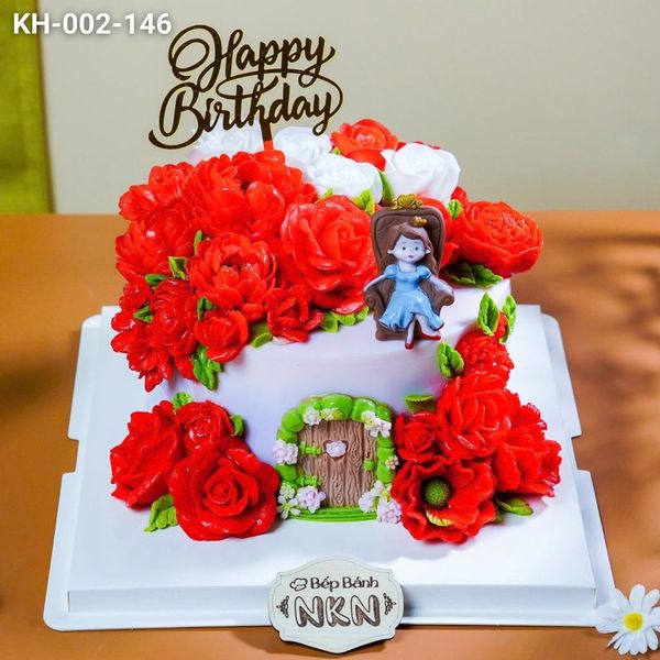  Bánh Sinh Nhật Kết Hoa Quý Cô Sang Chảnh (KH-002-146) 