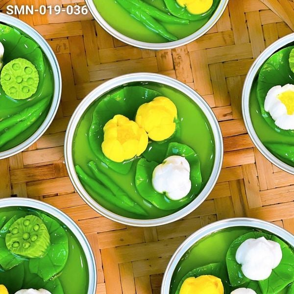  Set 6 Cupcake Hoa Sen Vàng (SMN-019-036) 