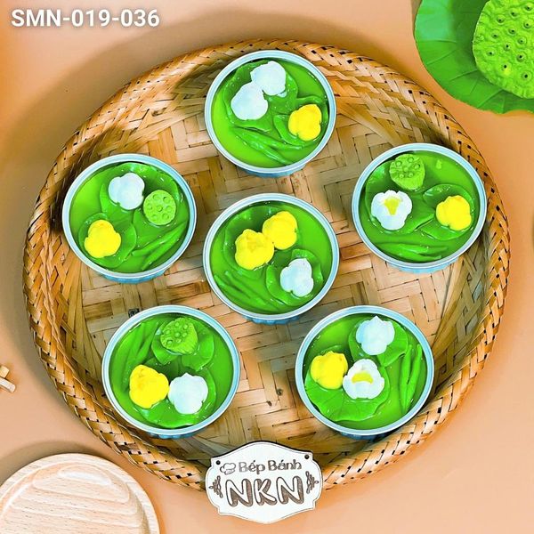  Set 6 Cupcake Hoa Sen Vàng (SMN-019-036) 