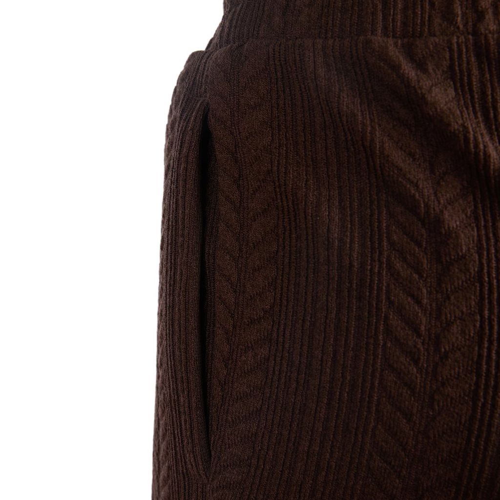 Thiết kế quần nỉ nữ Le Coq Sportif tinh tế, phù hợp thời trang Thu Đông