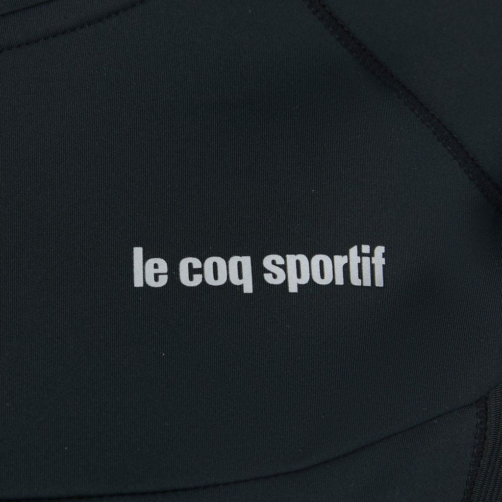 Thiết kế áo khoác nữ Le Coq Sportif hiện đại, phù hợp thời trang thể thao
