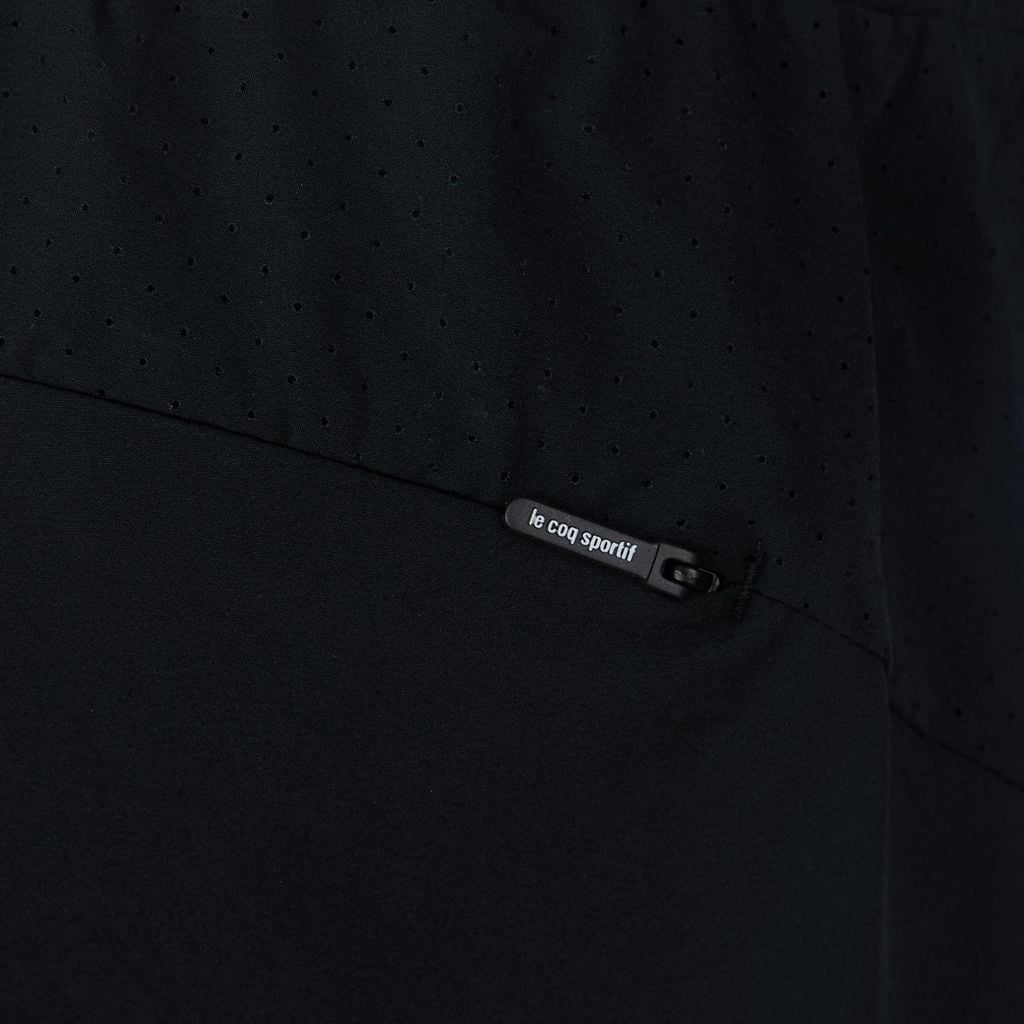 Quần gió nam phong cách Pháp, kết hợp giữa thời trang và tính năng.