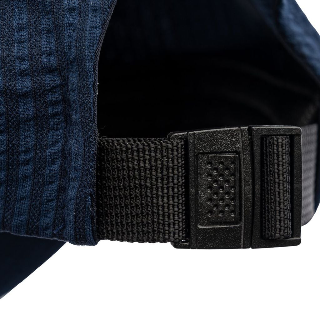 Thiết kế mũ lưỡi trai Le Coq Sportif nam LN5FCP13MV-NV00 phong cách Pháp