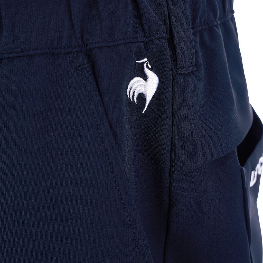 Chi tiết túi xu và đai chống trượt quần golf nam Le Coq màu navy