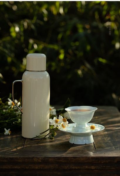 Bình giữ nhiệt pha trà cao cấp dung tích 850ml  Phong cách hiện đại, chất lượng đỉnh cao