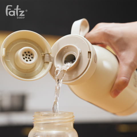 Bình hâm nước pha sữa di động Fatzbaby Mini Smart 15 FB3842FD