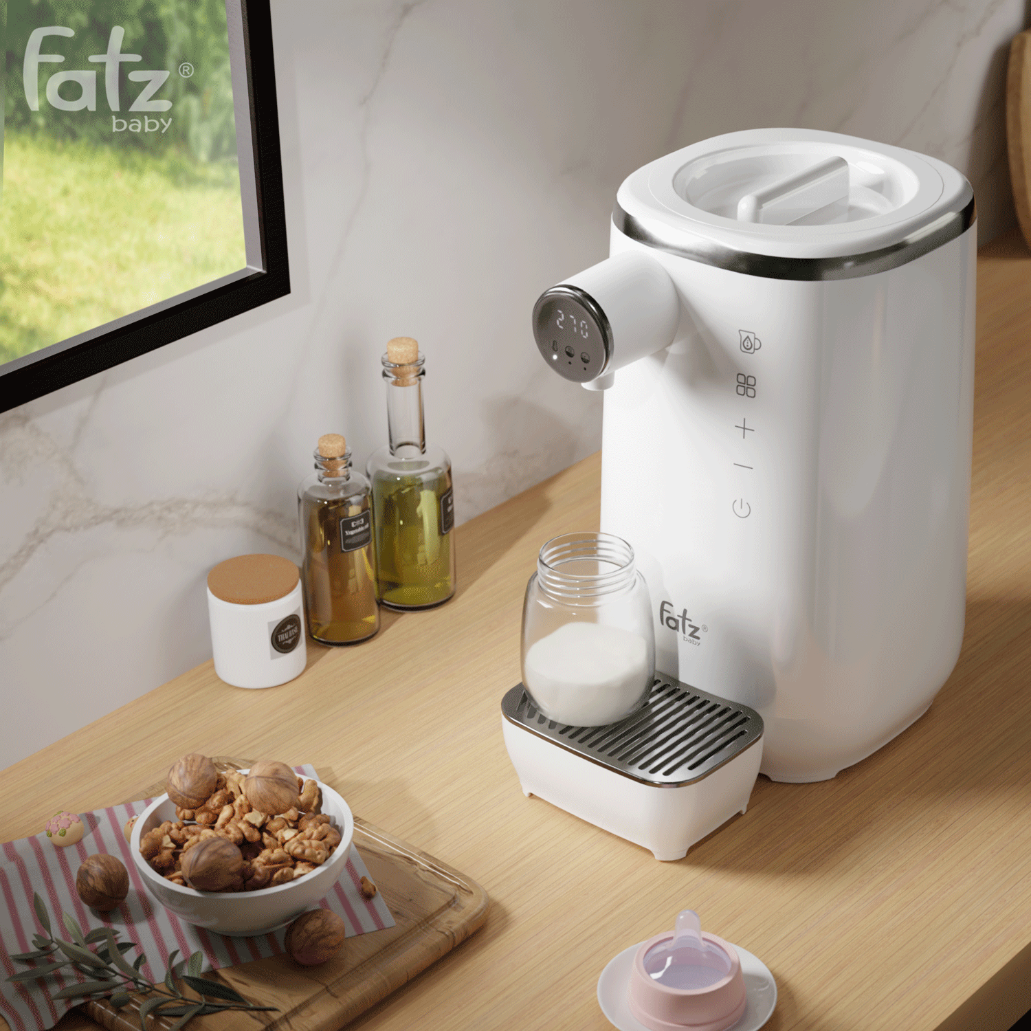 Máy đun và hâm nước pha sữa thông minh tiện lợi Fatzbaby Smart 14 Plus FB3825CZ