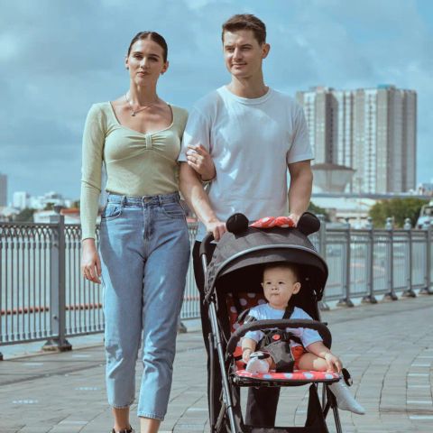 Xe đẩy cho bé Zaracos Cavell 9036- Xe đẩy sơ sinh gấp gọn - Màu Mickey